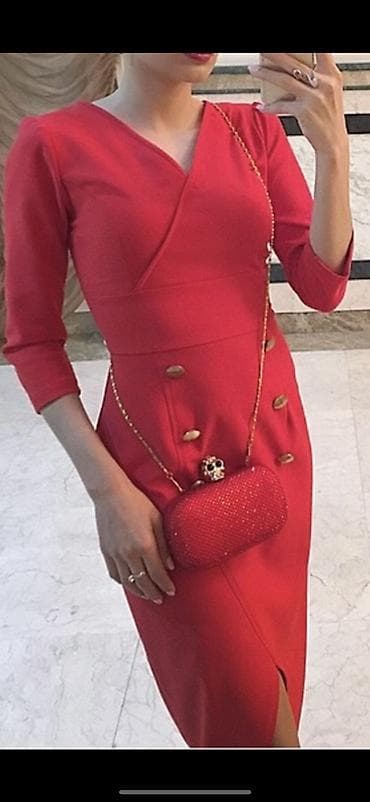 sumqayitda donlar: Qırmızı rəngli zərif qadın donu - Model: dizaltı, qələm kəsimli - — 2