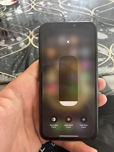 iphone 5 's: IPhone Xs, 64 GB, Black Titanium — 7