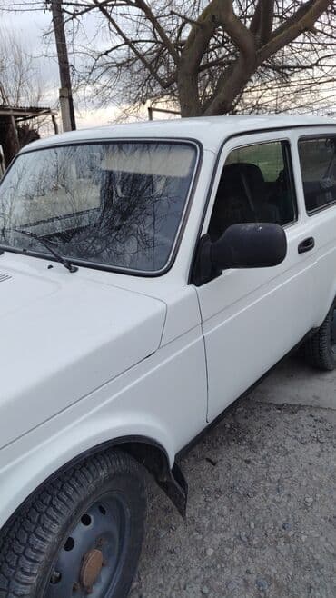 toyota prius kreditle satisi: VAZ (LADA) 4x4 Niva: 1.7 l | 444441111 km — 2