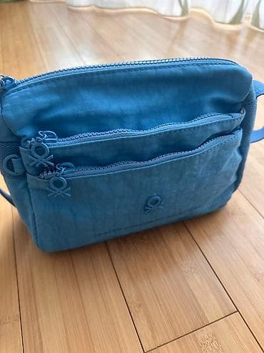 BENETTON çanta göy renk, təzə kimi bir dəfə istifadə olunub lalafo.az -da BENETTON çanta göy renk, təzə kimi bir dəfə istifadə olunub