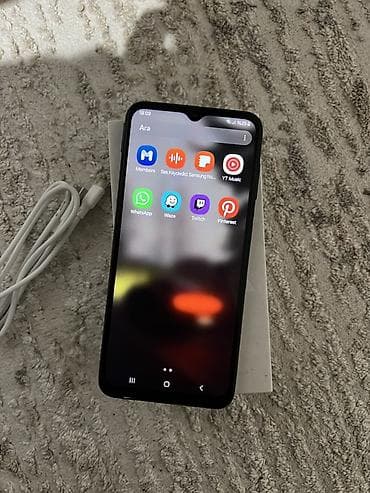 samsung telfonları: Samsung Galaxy A13, 128 GB, rəng - Qara, İki sim kartlı — 5