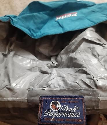 yağış paltarı: Orijinal yağış gödəkcəsi, vetrovka. Su buraxmayan iç layı var. Cəmi — 5