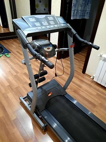 Спорт и хобби: "Treadmill" qaçış trenajoru. Aparat yaxşı vəziyyətdədir. Konsol — 2