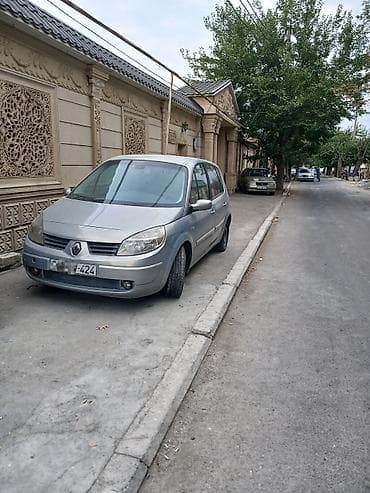 avtobus satilir: Renault Scenic, gümüşü rəng, 5 qapı, kompakt minivan. tək problem — 1
