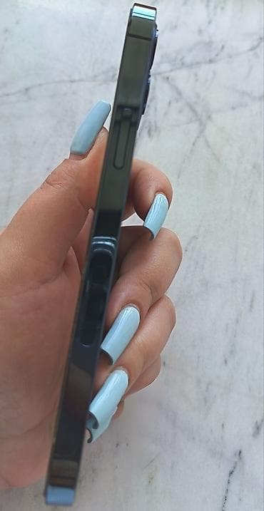 apple m1: IPhone 12 Pro, Pacific Blue, Face ID — 5
