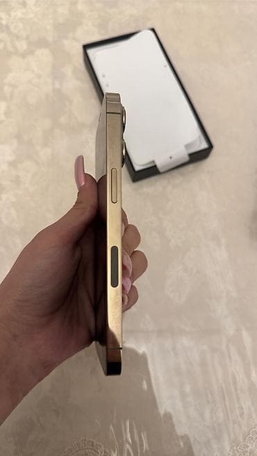 tikis fabriki: IPhone 13 Pro, 128 GB, Ağ, Barmaq izi, Face ID — 2