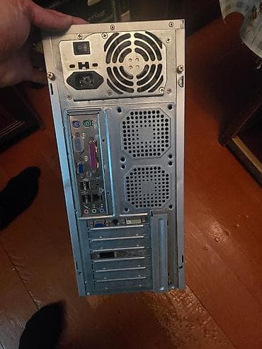 pc plata: Məhsul: Masaüstü kompüter sistemi və 4 ədəd səsucaldan Təsvir: - — 7