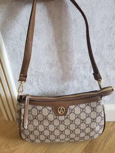 qaşlı çanta: Çantalar — 3