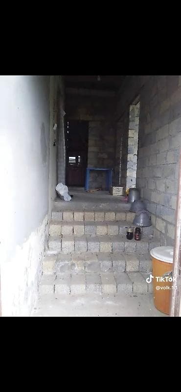 Həyət evləri və villaların satışı: 5 otaqlı, 5 kv. m, Kredit yoxdur, Orta təmir — 9