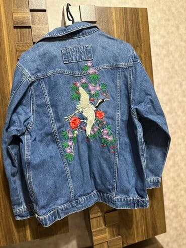 kurtkalar qiz ucun: Jeans kurtka.36 Razmer — 2