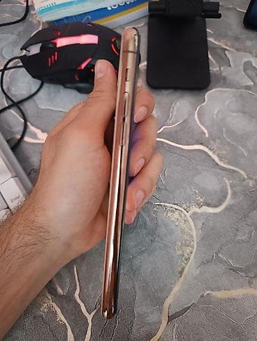 iphone 64: IPhone 11 Pro Max, 64 GB, Matte Gold — 4