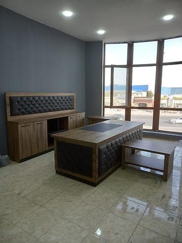 Продукты питания: Ofis mebel dəsti - Tərkib: böyük direktor masası, köməkçi stol (yan — 1