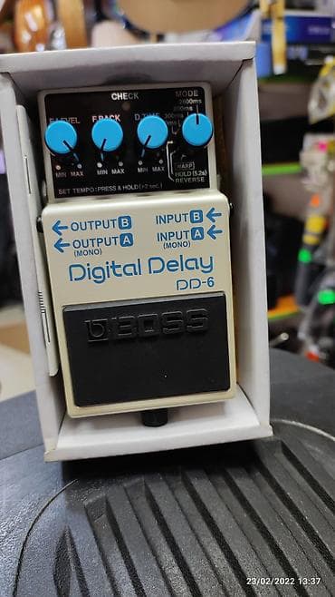 gibson gitara: Boss exo pedali Musiqi alətləri üçün Rast Musiqi Alətləri Mağazası — 1