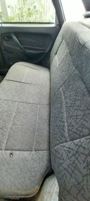 disk təkər type 0: Vaz 2115 “Samara” sedan - Kuzov: gümüşü rəng, 4 qapı, spoilerli arxa — 3