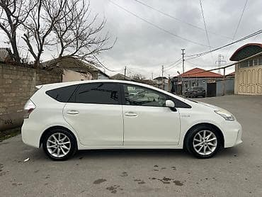 kıa optıma: Toyota Prius: 1.8 l | 2012 il Universal — 4