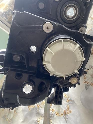 pajero təkərləri: Komplekt, Yaxın və uzaq vuran işıqlar Toyota, Analoq — 5