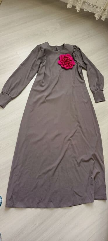 Bir dəfə geyinilib heç bir problemi yoxdur