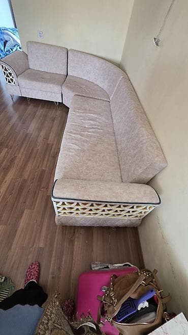 divan yuma aparati: Künc divan, Parça — 3