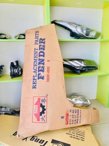 w210 krilo: Hyundai Tucson 2005 on qanad . Hyundai Tucson 2006 qabaq sag ( sağ ) — 1