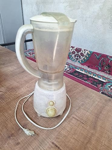 blendirler: Məhsul: Philips Cucina blender Xüsusiyyətlər: - Stasionar tip, kabel — 5