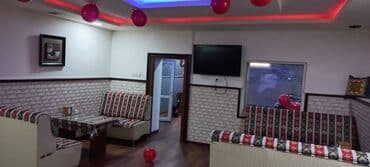 kiraye kafe verirem: Nərimanov metrosuna yaxın yol kənarı 140 kv.m sahəsi olan, yol kənarı — 3