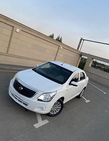 ravon r3 nexia: Ravon R4: 1.5 l | 2019 il 212 km Sedan — 1