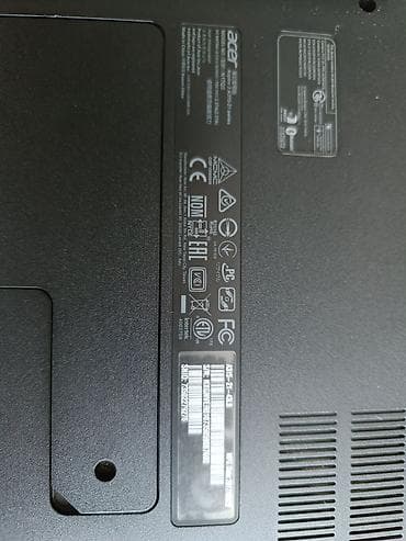 operativ yaddaş: Acer Aspire 3 noutbuk + simli oyun siçanı Model: Acer Aspire 3 — 3