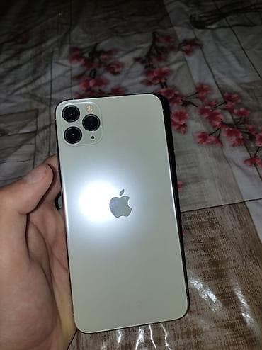 iphone 8 ekranı: IPhone 11 Pro Max, 64 GB, Ağ, Face ID — 1