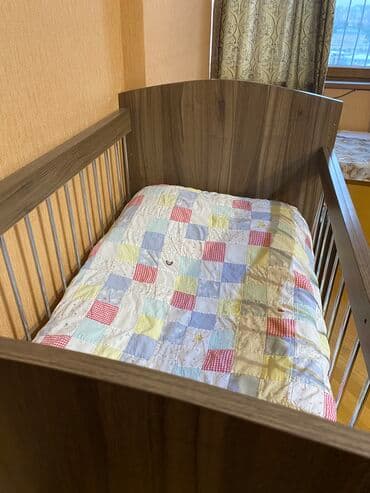 yas tortlari: Oğlan və qız üçün, İşlənmiş, Beşik, Matras ilə — 4