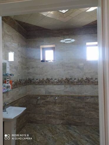 savalan qesebesi harda yerlesir: 4 otaqlı, 165 kv. m, Orta təmir — 13