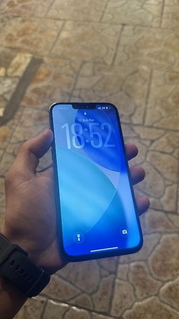 islenmis konbi: IPhone 13 Pro Max, 128 GB, Graphite, Simsiz şarj, Face ID — 2