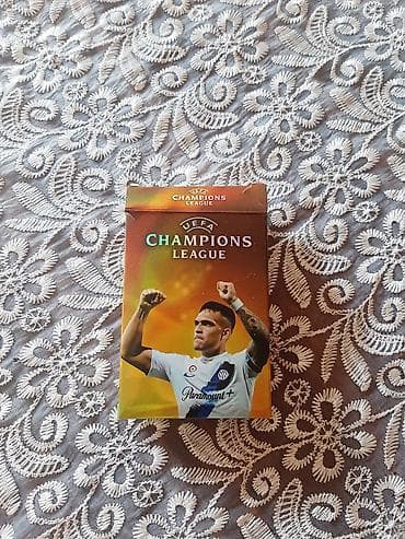 UEFA Champions League kolleksiya kartları qutusu - Rəsmi UEFA — 1