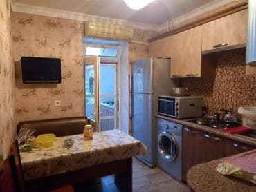 sumqayit 6 ci mikrorayon: Bakı, 3 otaqlı, Köhnə tikili, m. Neftçilər, 81 kv. m — 5