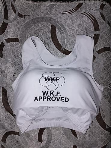 WKF təsdiqli karate qoruyucu idman büstqalteri - Rəng: ağ - Üzərində — 1