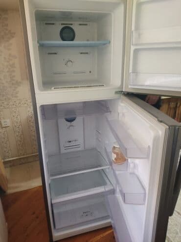 irsad xaladelnik: Xarab 2 qapılı Samsung Soyuducu Satılır, rəng - Boz — 3