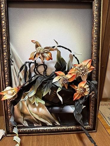 yevro sekilleri: 3D dekorativ tablo – dəri və tekstil tətbiqli - Texnika: həcmli (3D) — 1