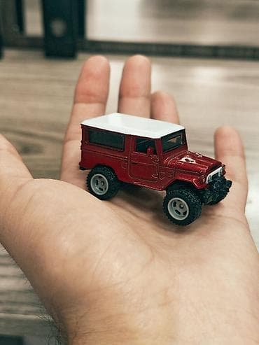 jeep wj: Kolleksiya üçün metal oyuncaq off-road jeep modeli diski deyisib - — 1