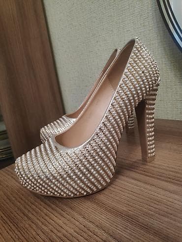 Женская одежда: Lady sharmnan 180 manata alinib.100manata satilir.ayaqqabi — 8