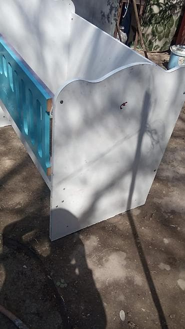 rezin yataq: Oğlan və qız üçün, Dördbucaq, Beşik, Dəstsiz, Matrassız, Yellənmə mexanizmsiz — 3