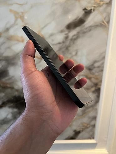 telefon s21: Xiaomi 15 Pro, 256 GB, rəng - Qara, 
 Barmaq izi, Face ID — 7