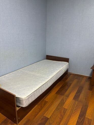 Çarpayılar: İşlənmiş, Təknəfərlik çarpayı, Bazasız, Matras ilə, Siyirməsiz, Türkiyə — 2