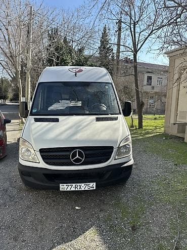 Mercedes-Benz Sprinter: 2.2 l | 2009 il Mikroavtobus