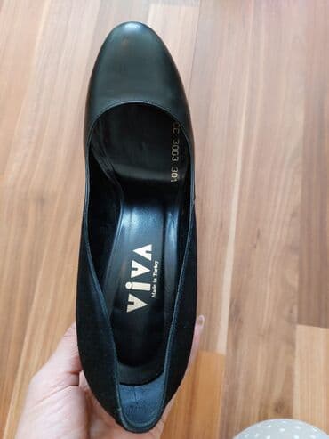 4xl nece razmerdi: Tuflilər, Ölçü: 37, rəng - Qara, İşlənmiş — 2