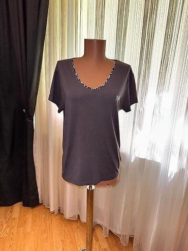 Şəxsi əşyalar: Qadın T‑şerti.Raxmer XL .Firma Armani Jeans - Rəng: tünd boz - Qol — 1