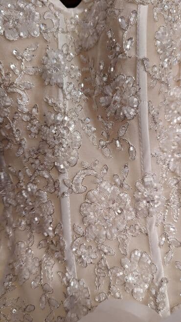 elçilik paltarı: 1 dəfə qeymişam
4 saat — 4