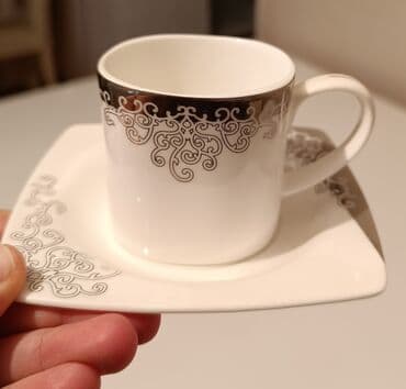 qab dəstləri: Fincanlar, rəng - Ağ, 12 ədədli dəst, Almaniya — 1