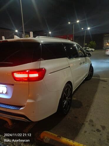 turbo az c class: Kia Carnival: 2.2 l | 2014 il Universal — 5
