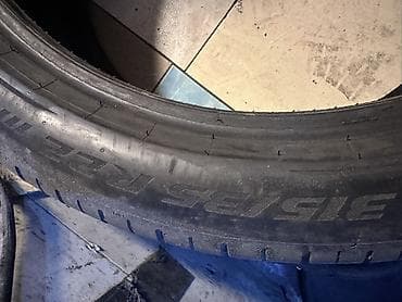 diska: Pirelli P Zero yay təkəri. Şəkillərdə təkərin yan hissəsində “P ZERO” — 1