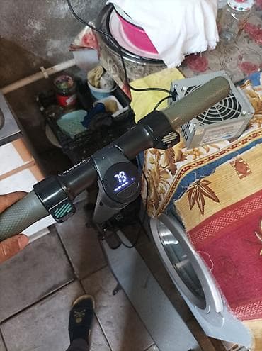 samakat: İşlənmiş Elektrik samokat 8", 251 - 350 Vt, 26 - 35 km/s, Pulsuz çatdırılma — 9