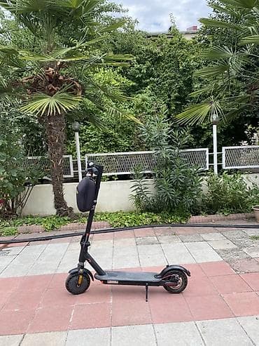 Elektrik nəqliyyatı: Elektrik skuter – şəhərdaxili sürüş üçün praktik və yığcam model — 1